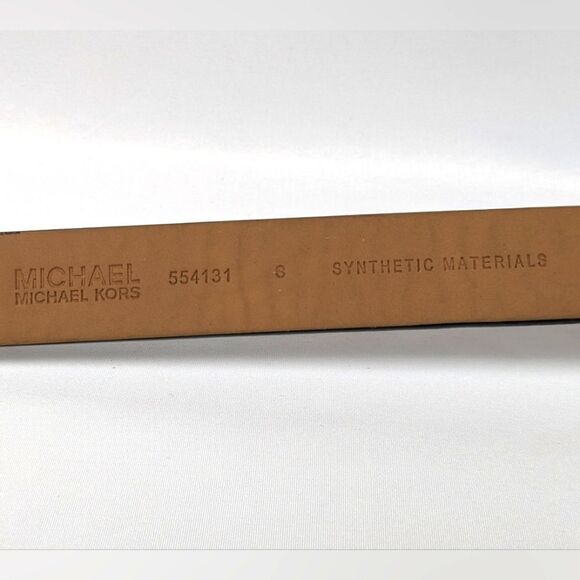 Michael Kors Belt Bag With Silver Tone Chain & A Michael Kors ID & Card Carrier - Picture 11 of 15